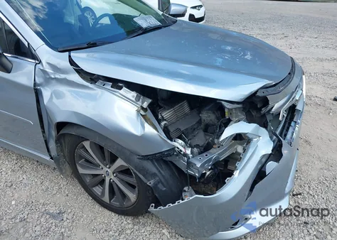 2017 Subaru Legacy 2.5I Limited из США, поврежденный, VIN 4S3BNAN67H3046643